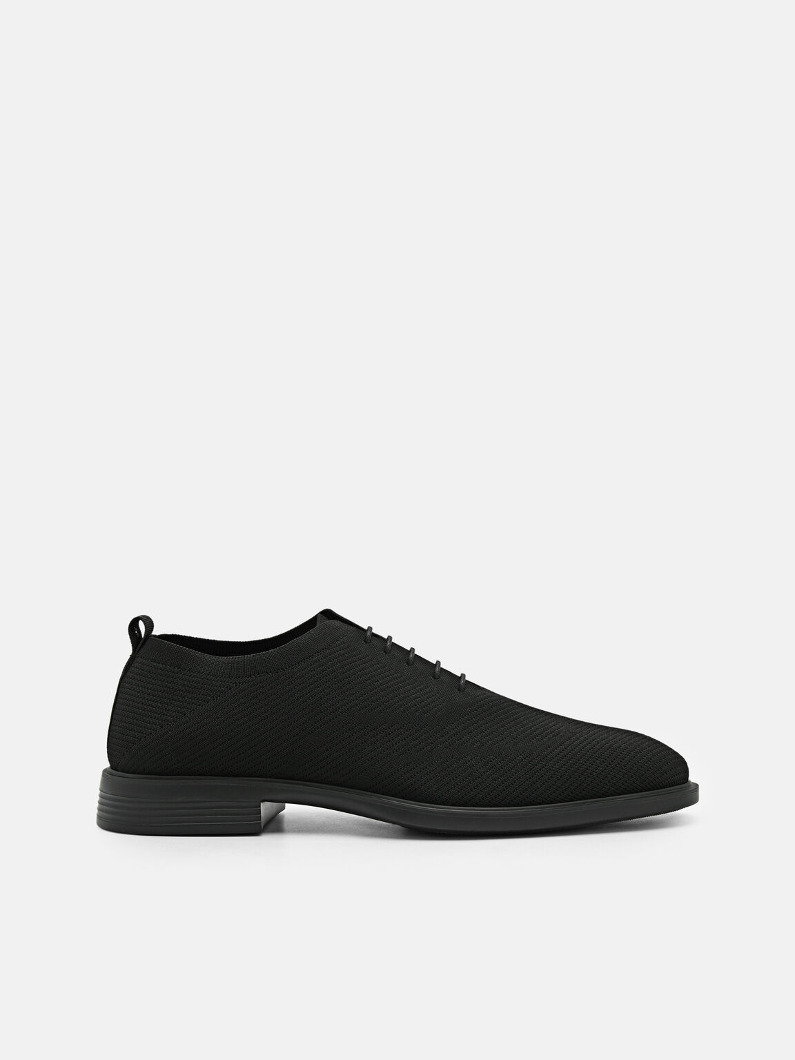 Sepatu Derby Kain Ringan Altitude, 