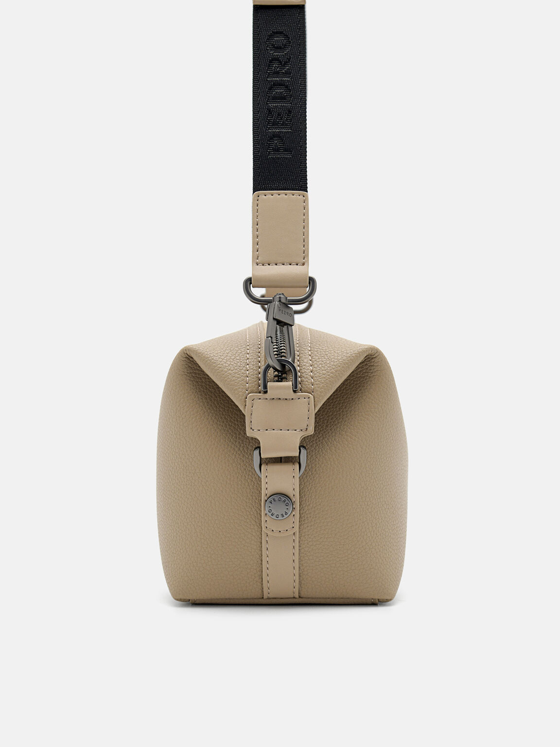 PEDRO Icon Sling Bag, 