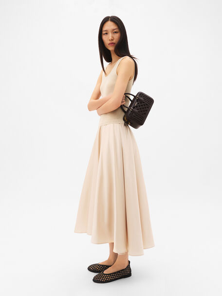 Seren Tas Bowling Anyaman, 