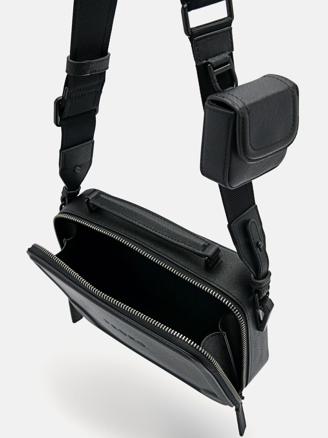 Drew Sling Bag, Black