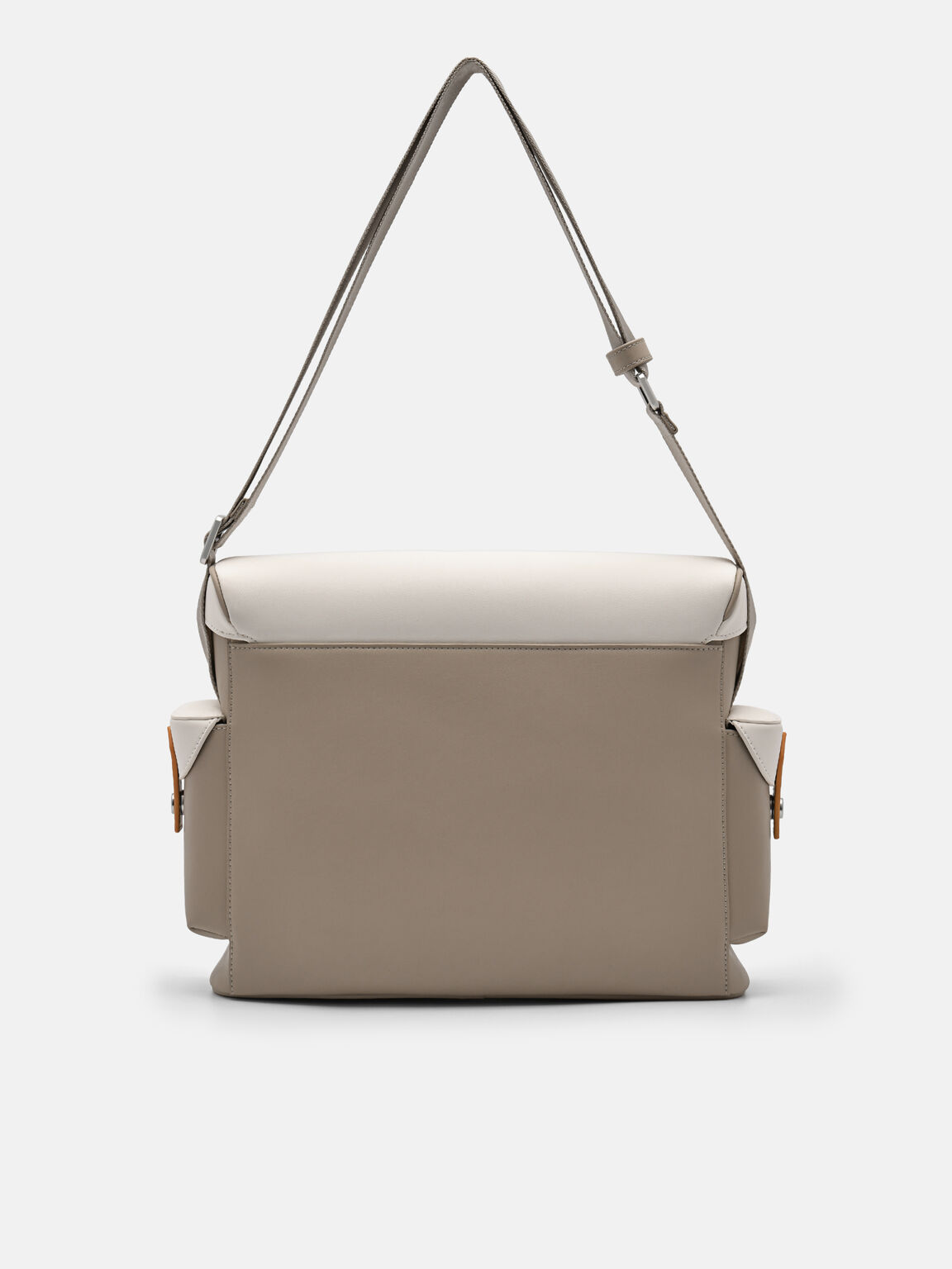 Tas Messenger Jones, 
