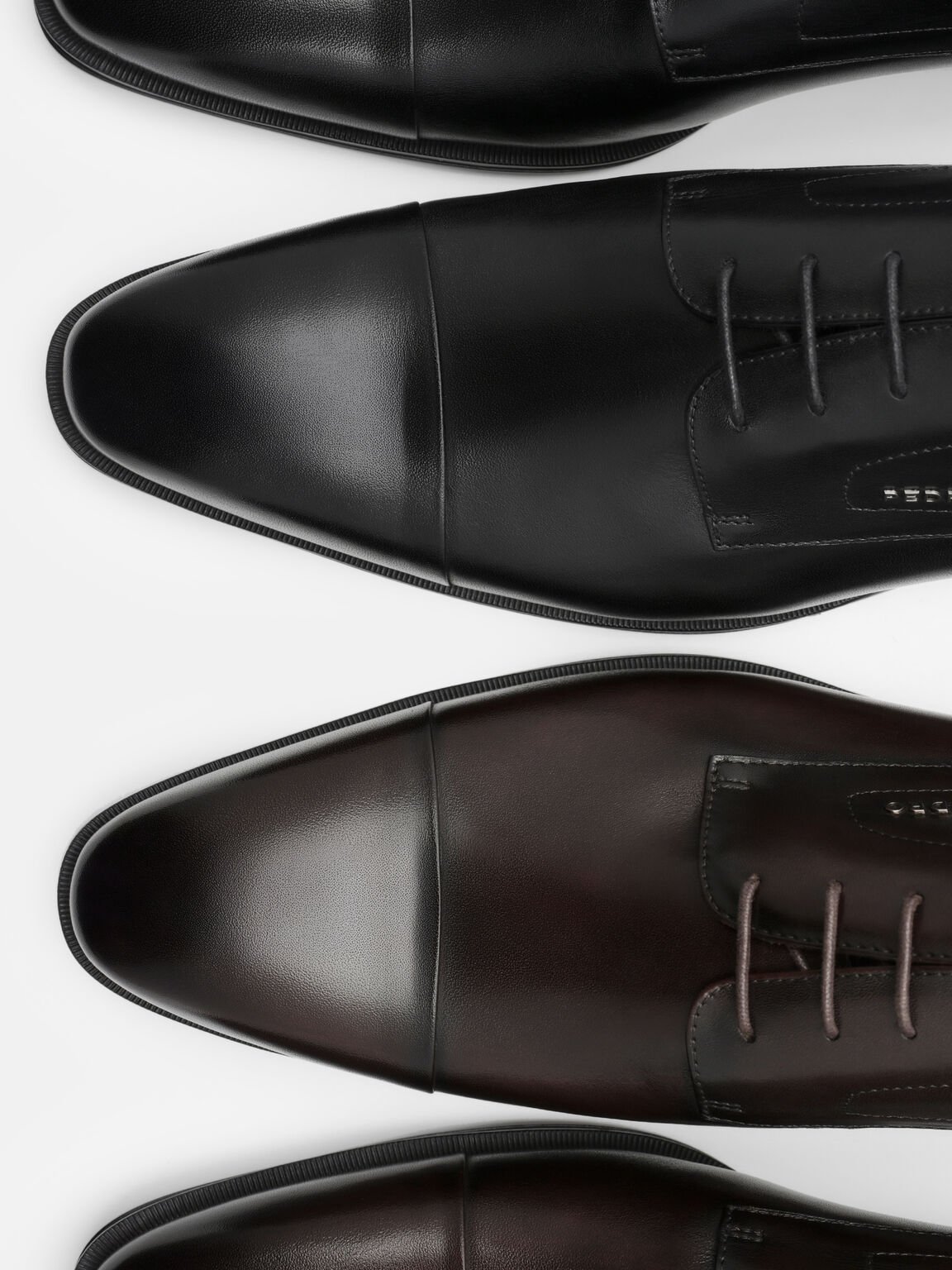 Sepatu Derby Kulit Cap-Toe, 