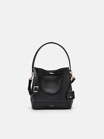 Hitam