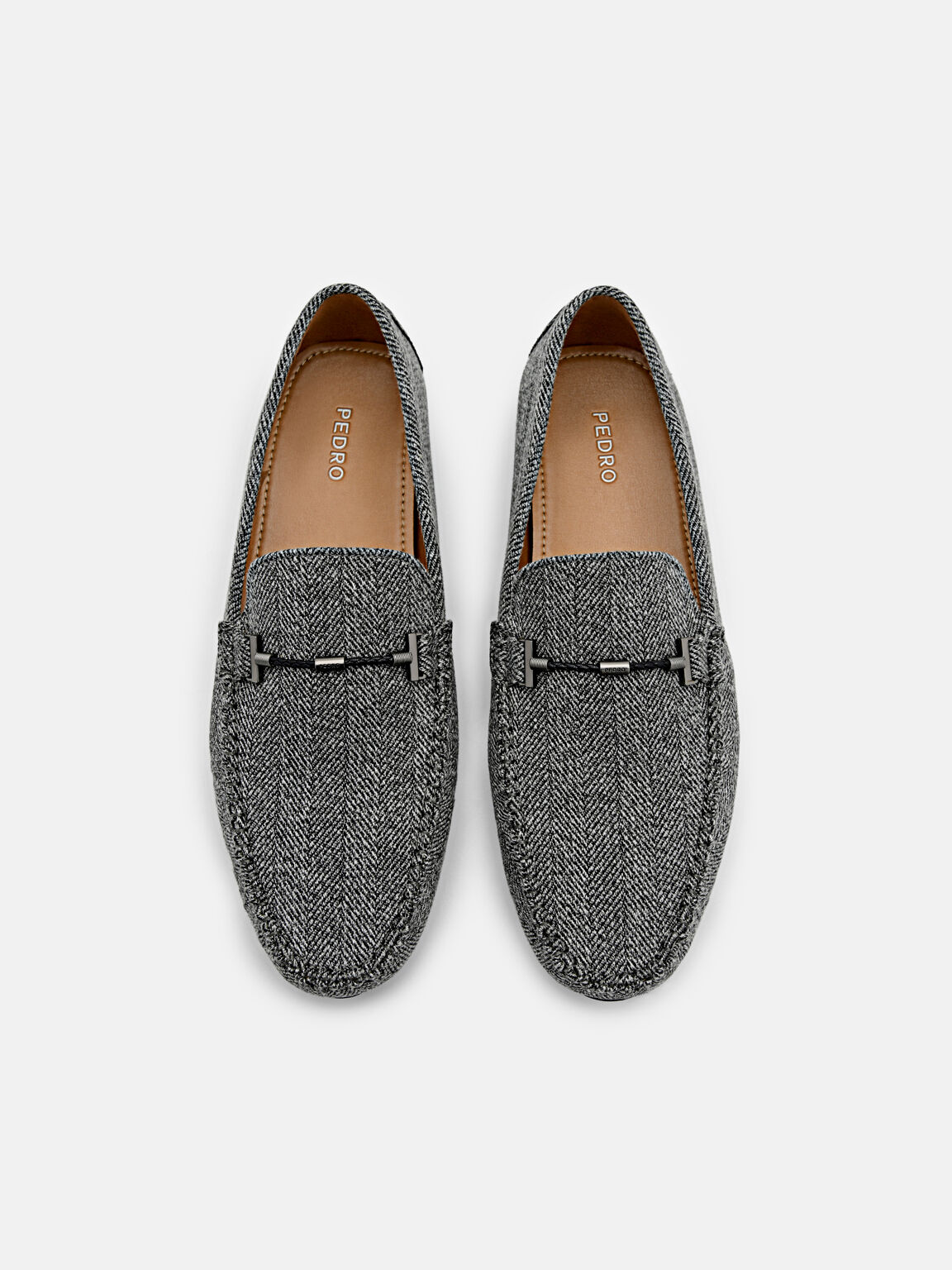 Sepatu Mengemudi Robert Fabric, 