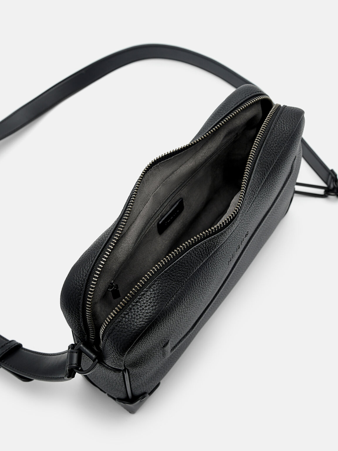 Tas Selempang Kulit Taper, 