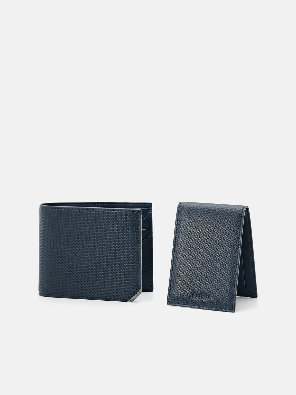 Leather Bi-Fold Wallet with Insert in Pixel, 
