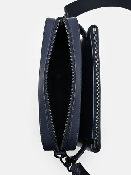 Tas Selempang Travis, 