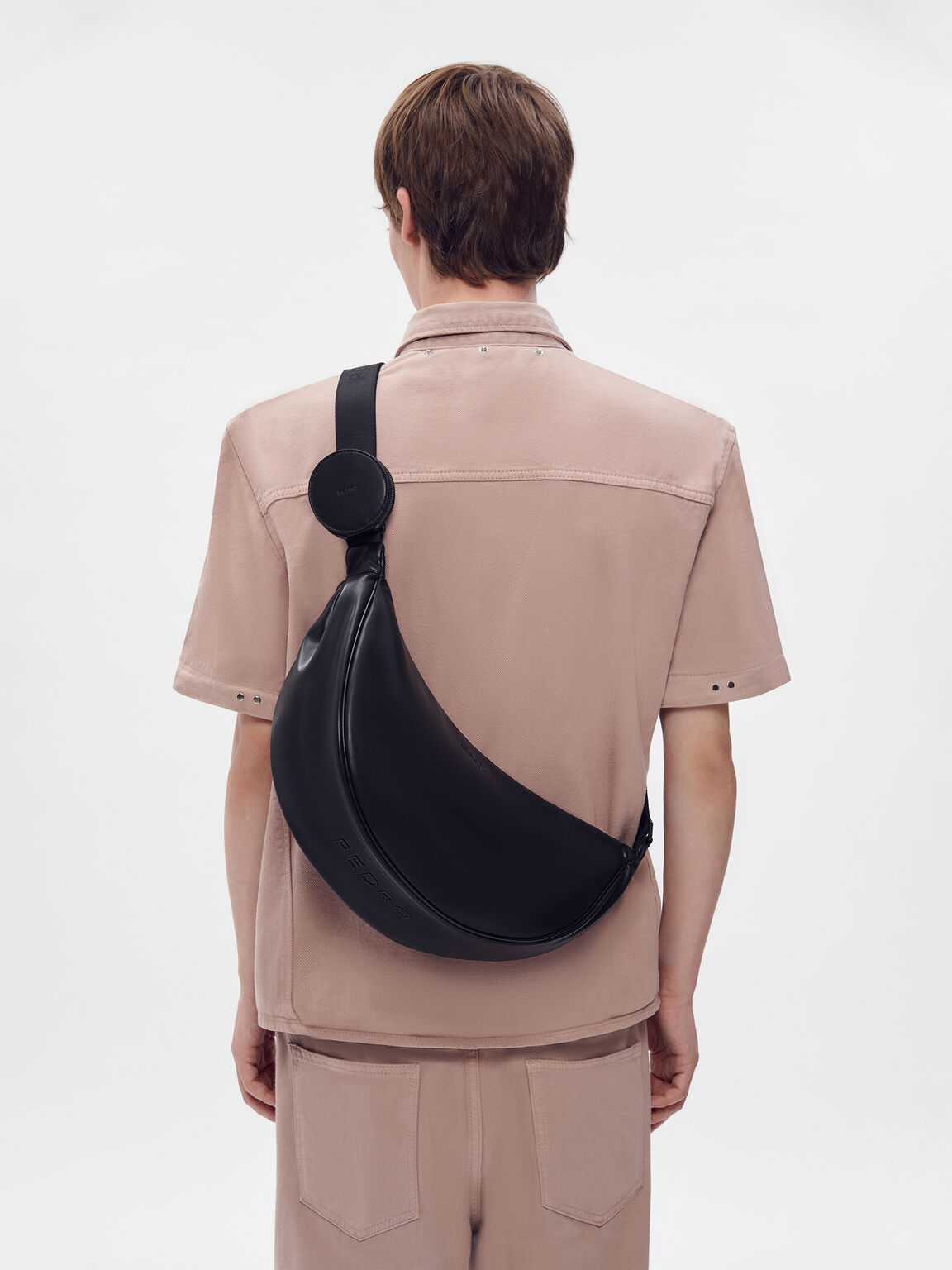 Tas Selempang Kurva, 