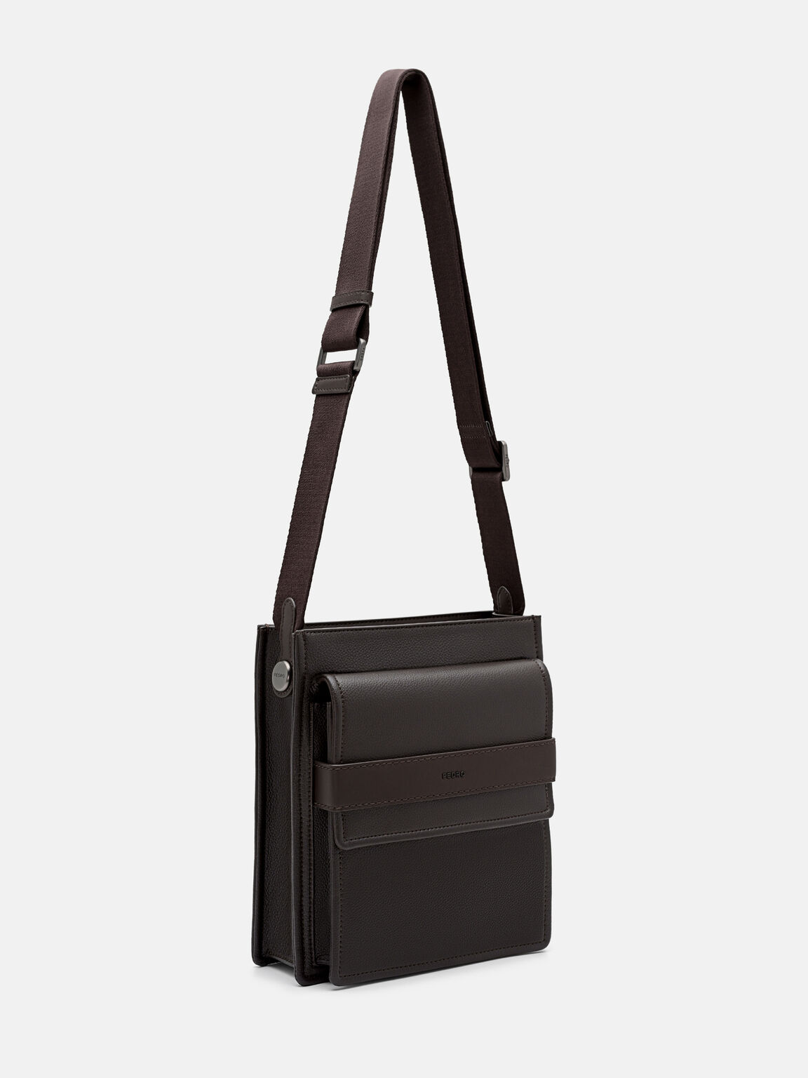 Tas Selempang Kotak, 