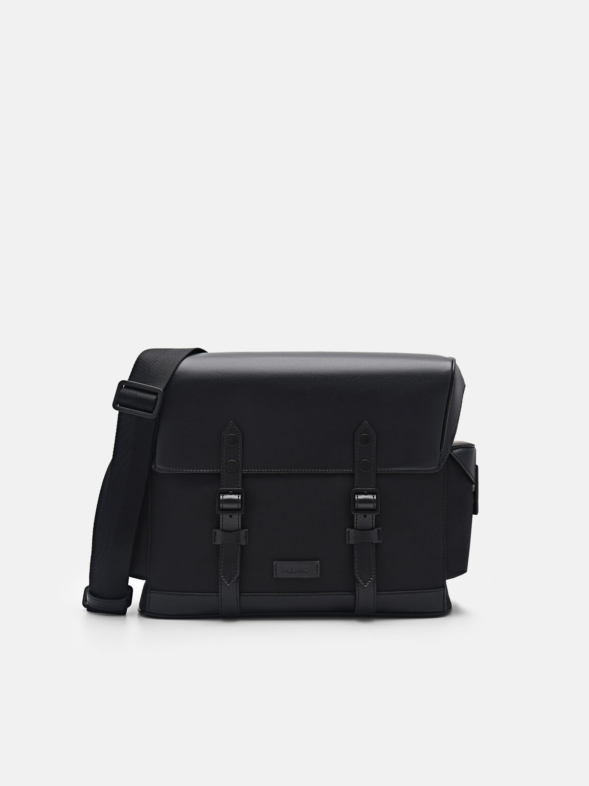 Jones Nylon Messenger Bag, Black, hi-res