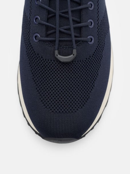 Sepatu Sneakers Rajut Track, 