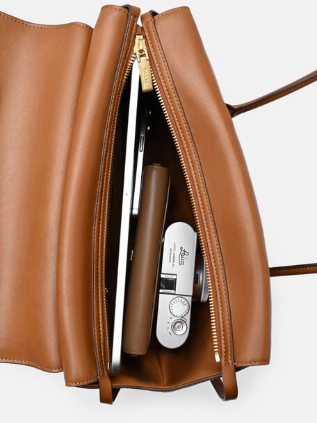 Hitch Handbag, , hi-res