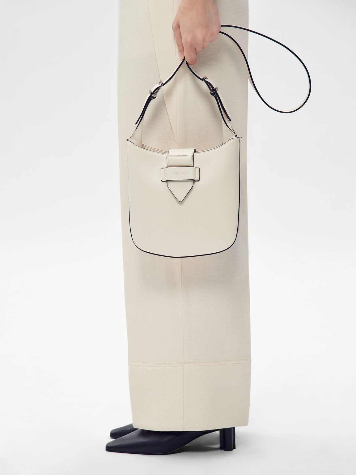 Fadia Shoulder Bag, 