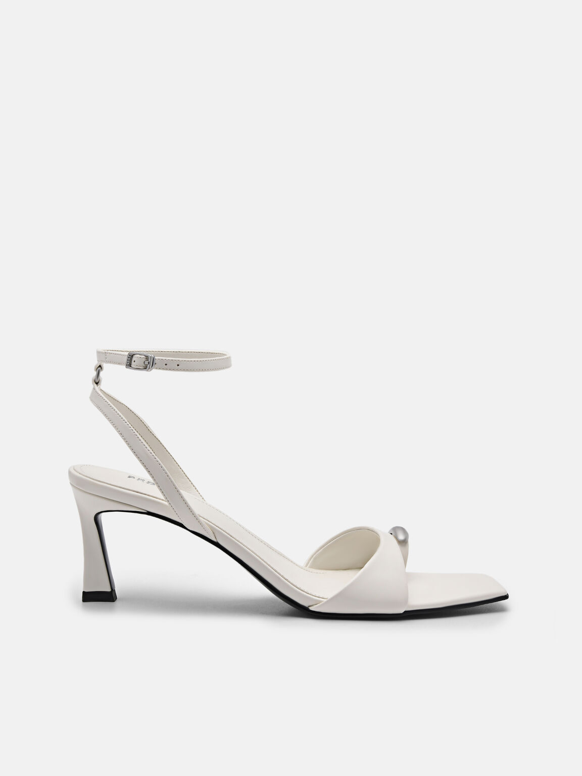 Sandal Tumit Lia, Chalk