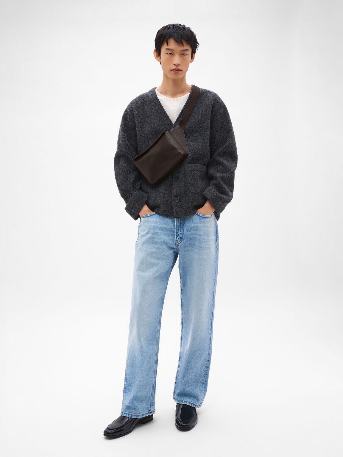 Tas Pinggang Kulit Maven, , hi-res