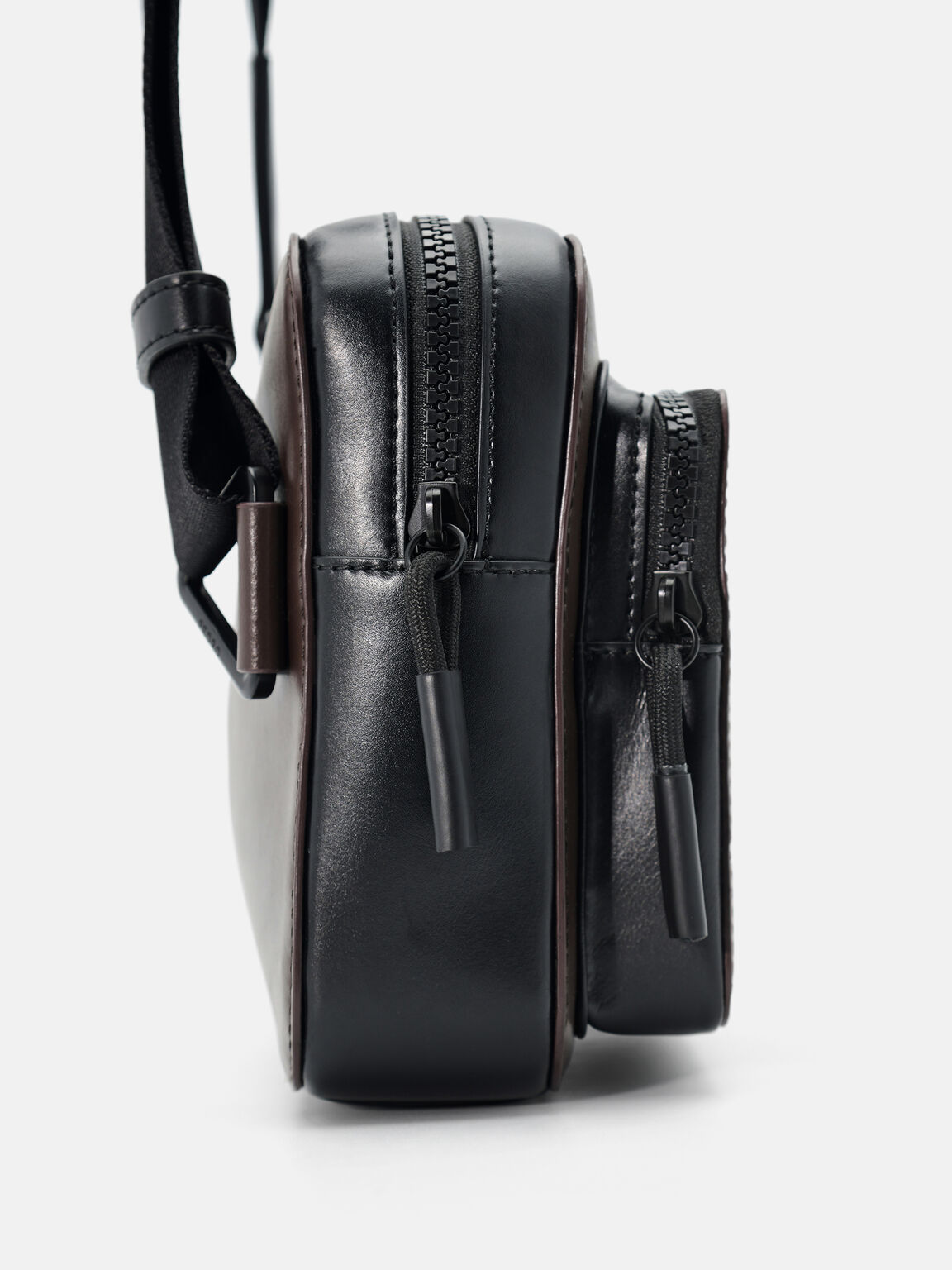 Flynn Casual Sling Bag, 