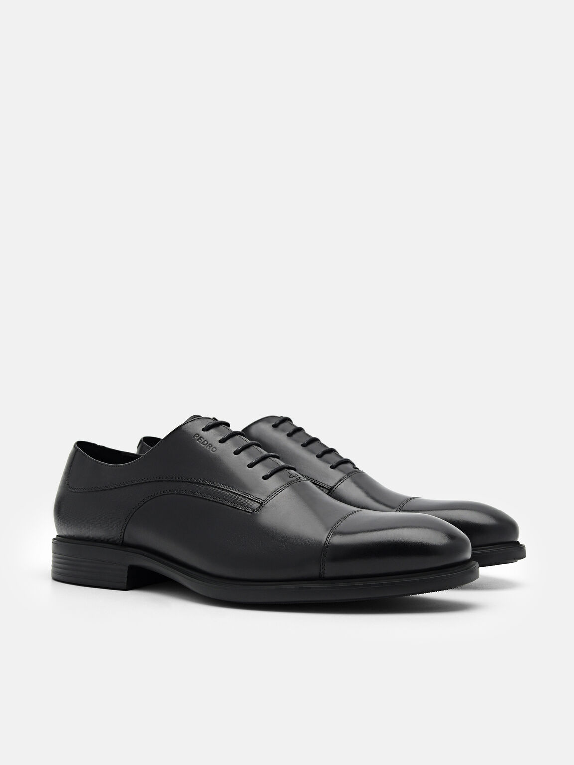 Altitude Lightweight Saffiano Leather Oxford Shoes, 