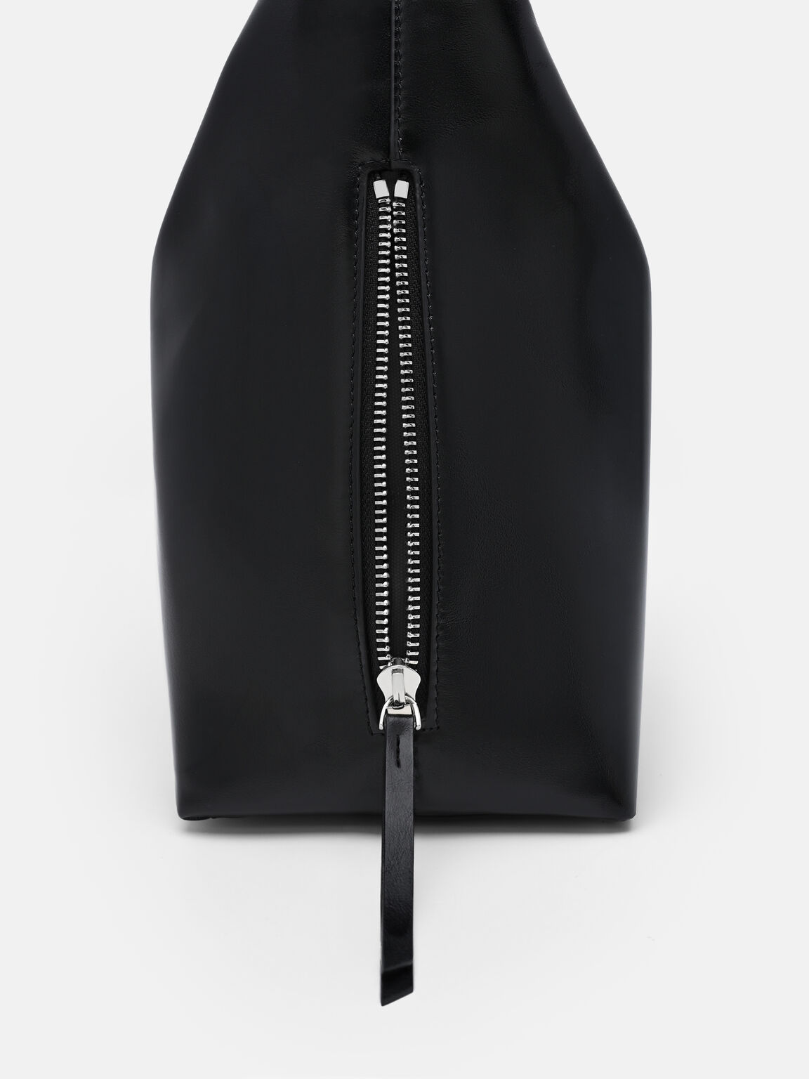 Tas Hobo Kulit Reina, 