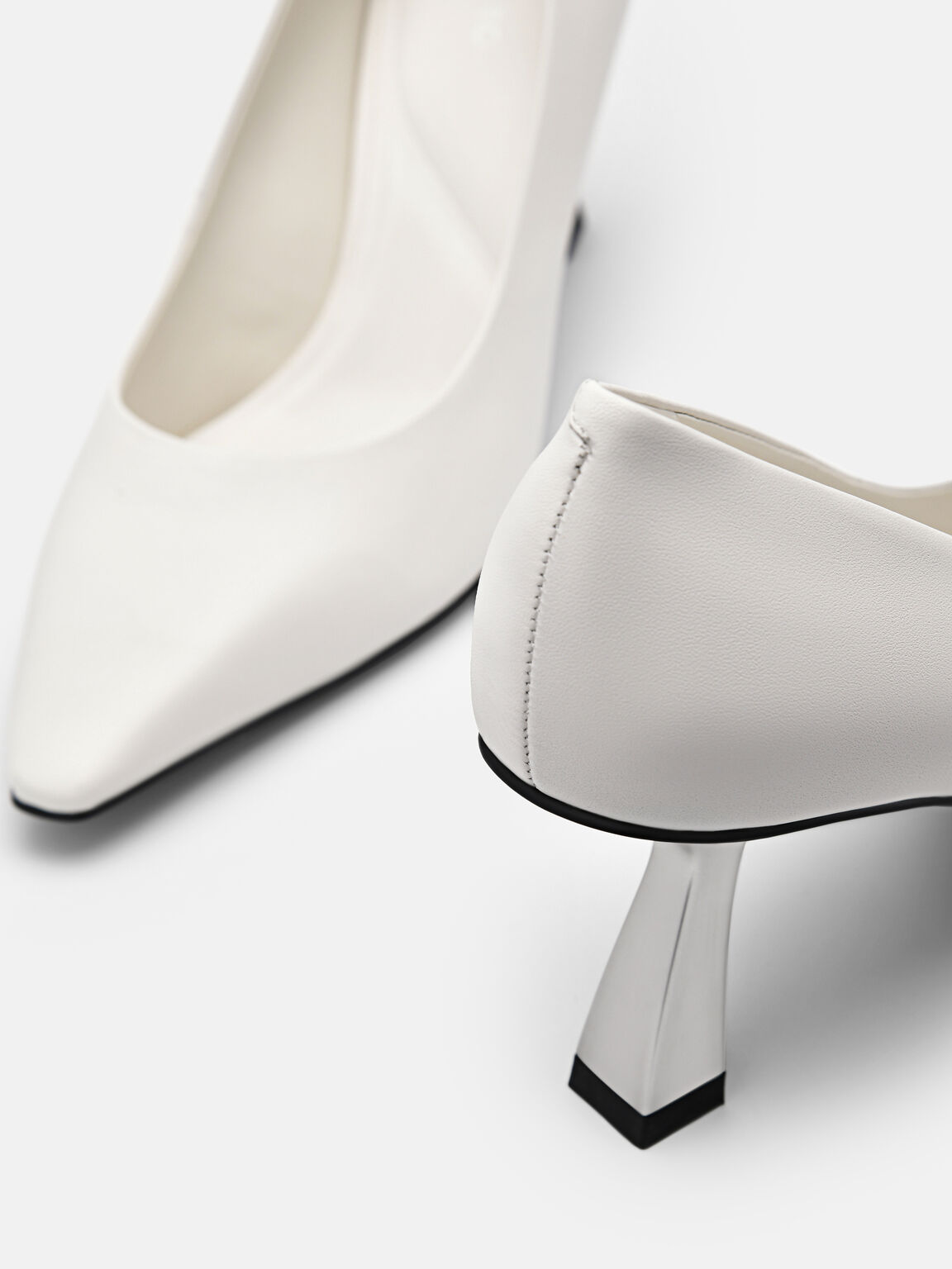 Pumps Kulit Amelie, 