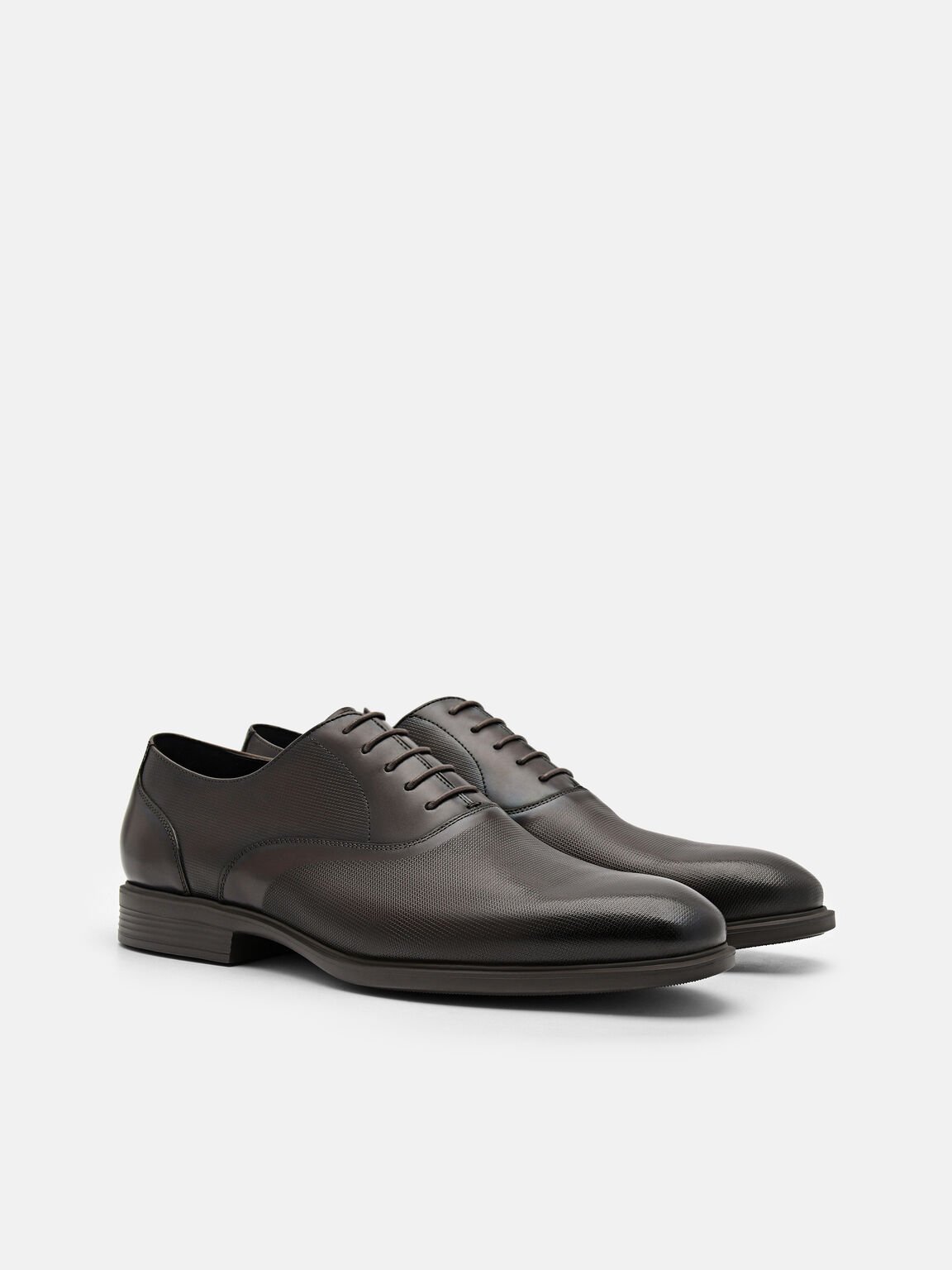 Altitude Lightweight Leather Oxford Shoes, 