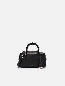 Hitam