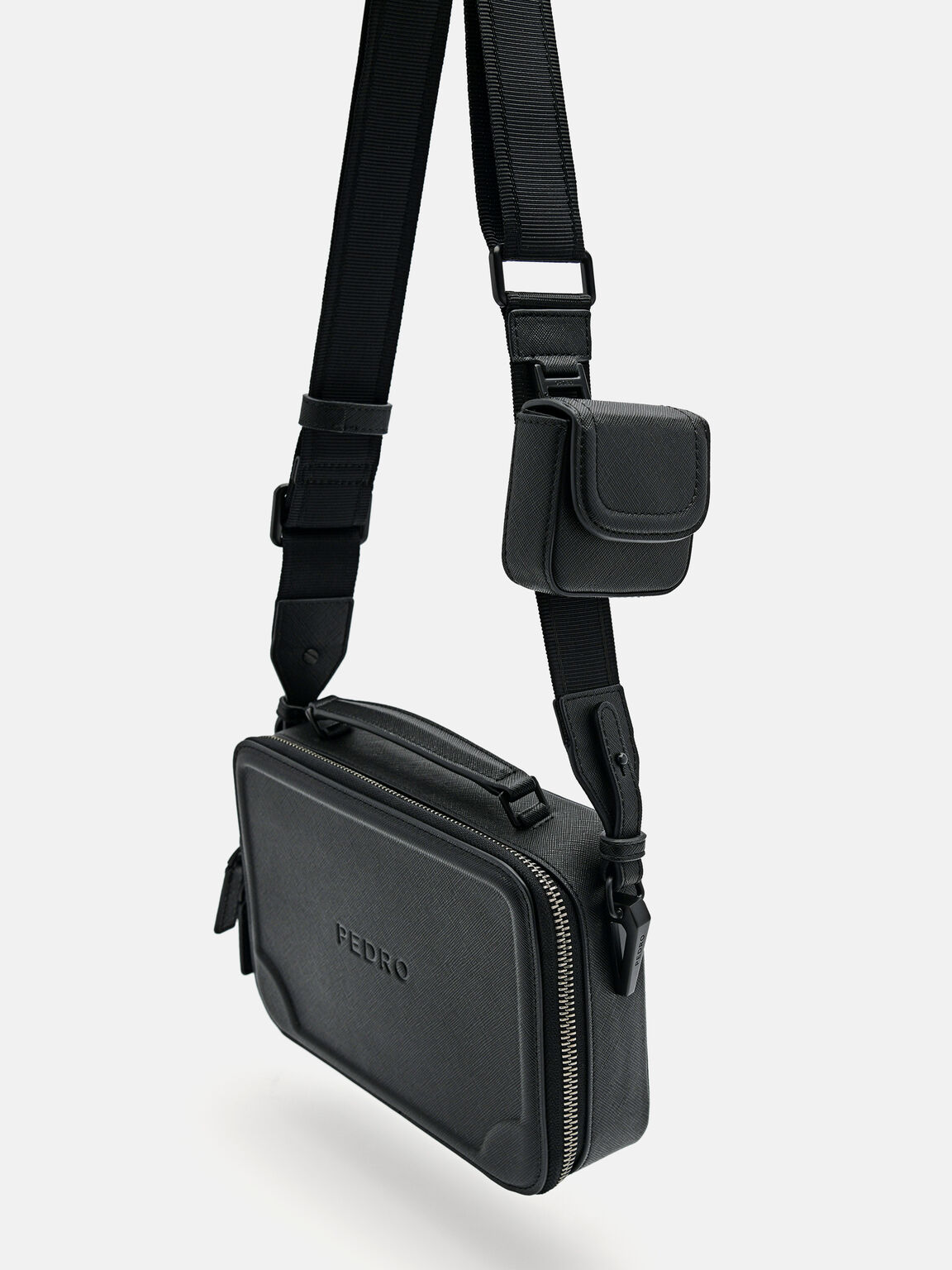 Drew Sling Bag, Black