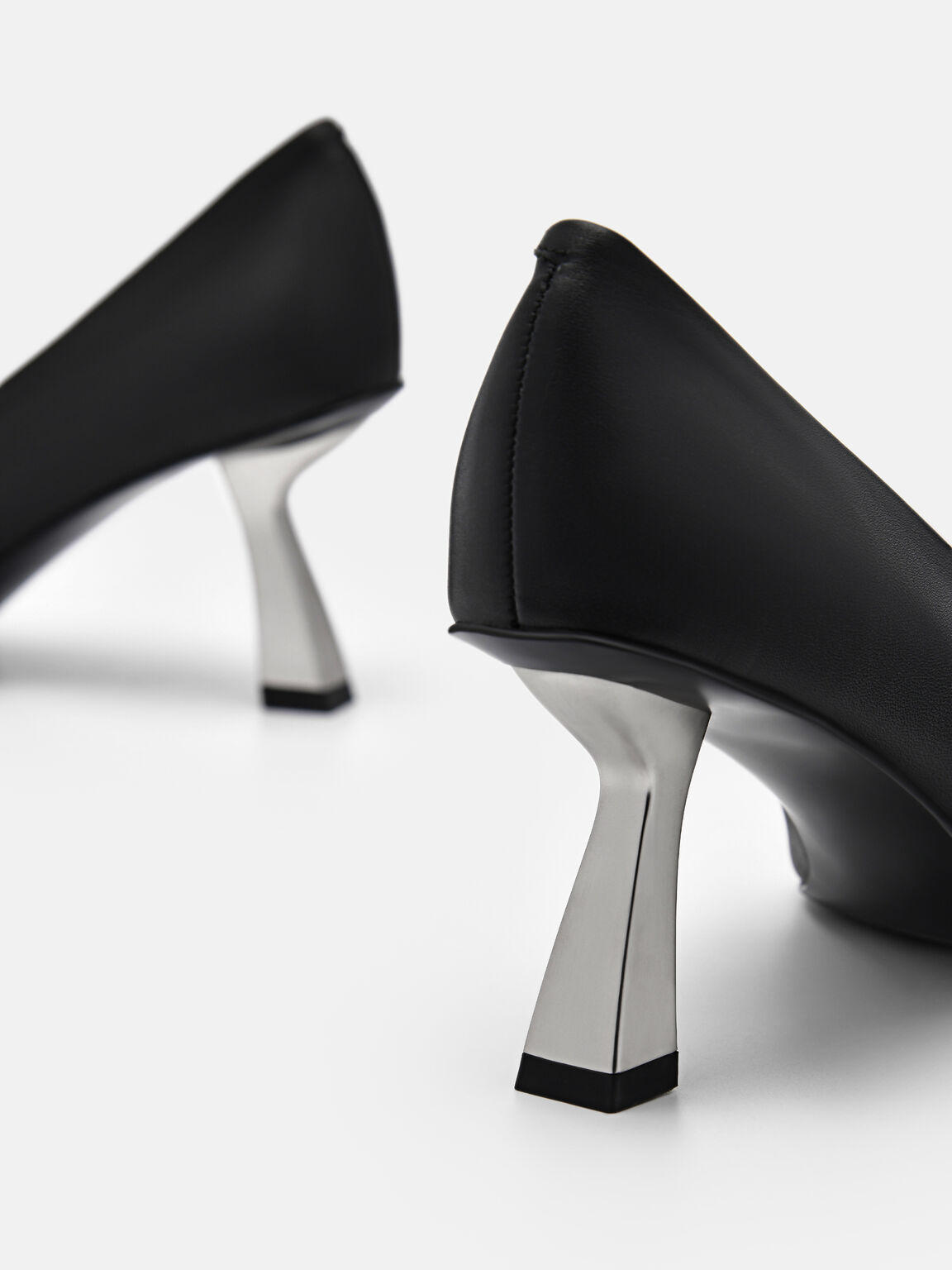 Pumps Kulit Amelie, 