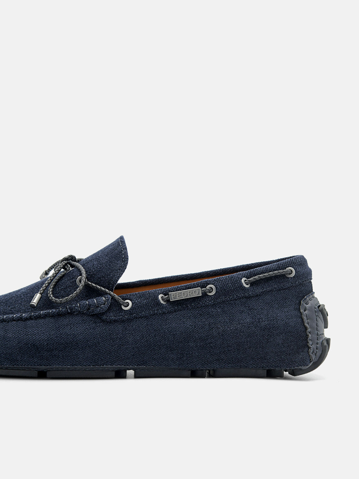 Sepatu Driving Pita Corduroy, 