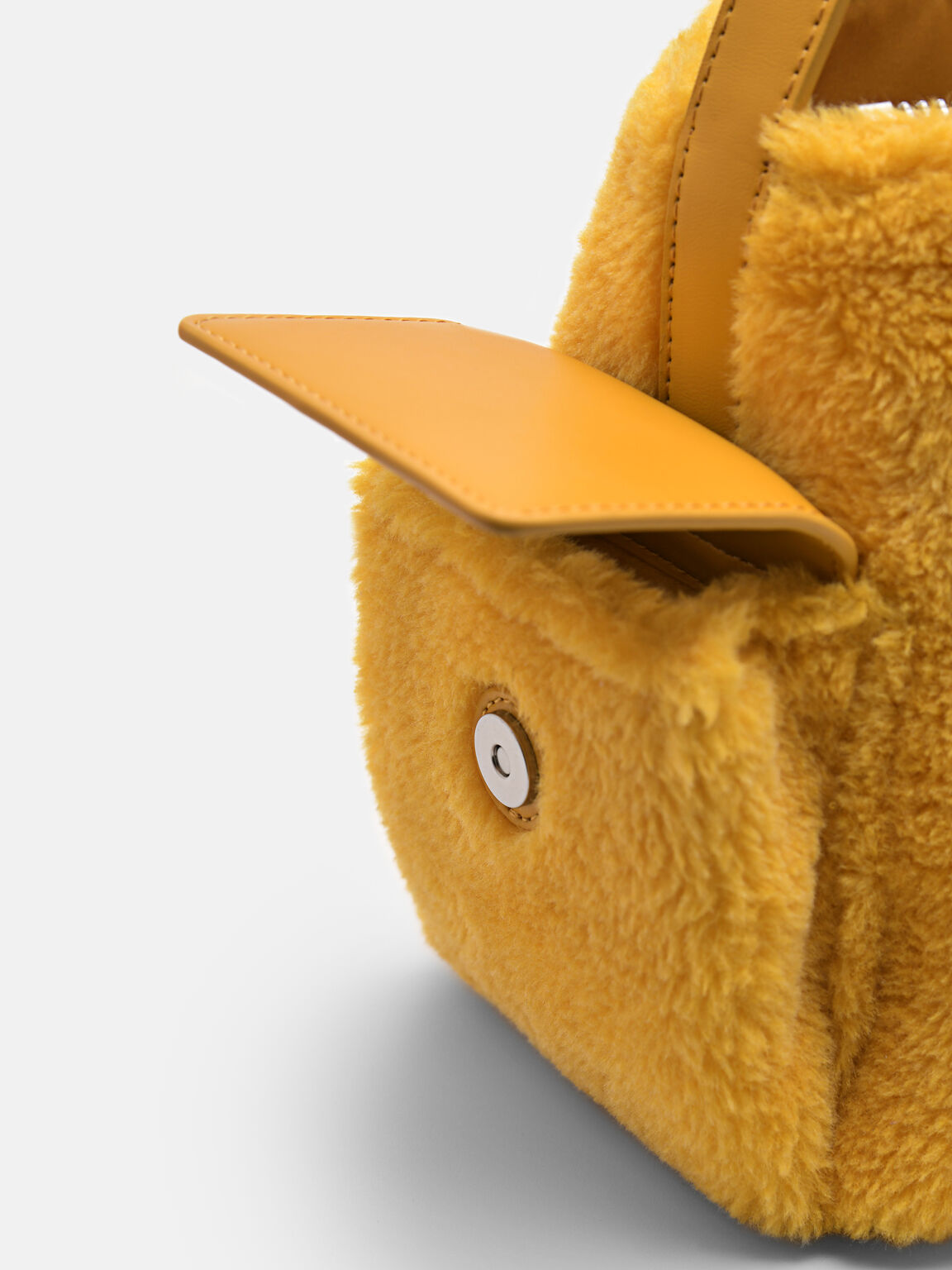 Ursa Shoulder Bag, 