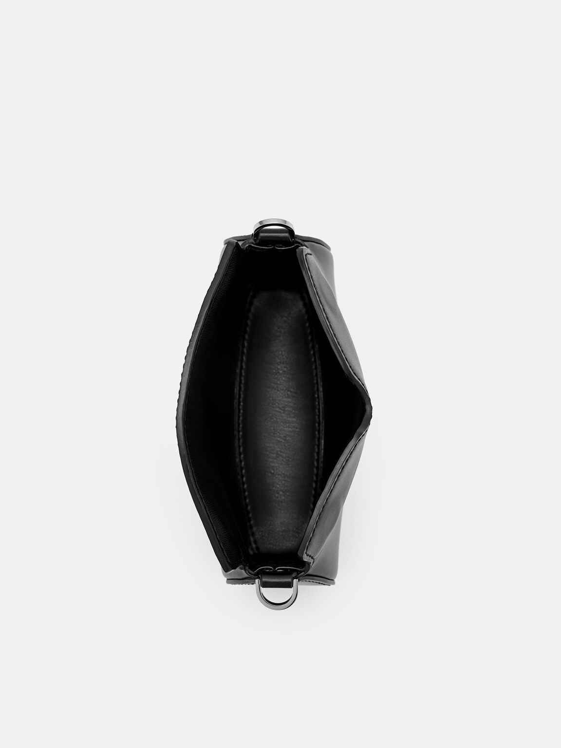 Pouch Rantai, 