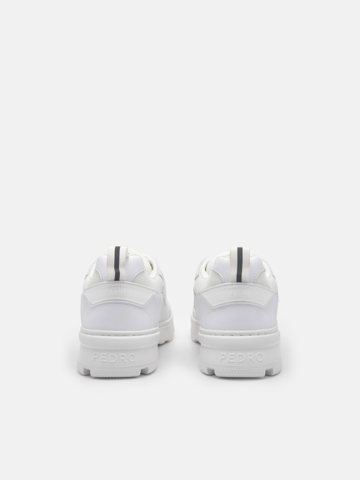 Sepatu Olahraga Arc Court Wanita, 