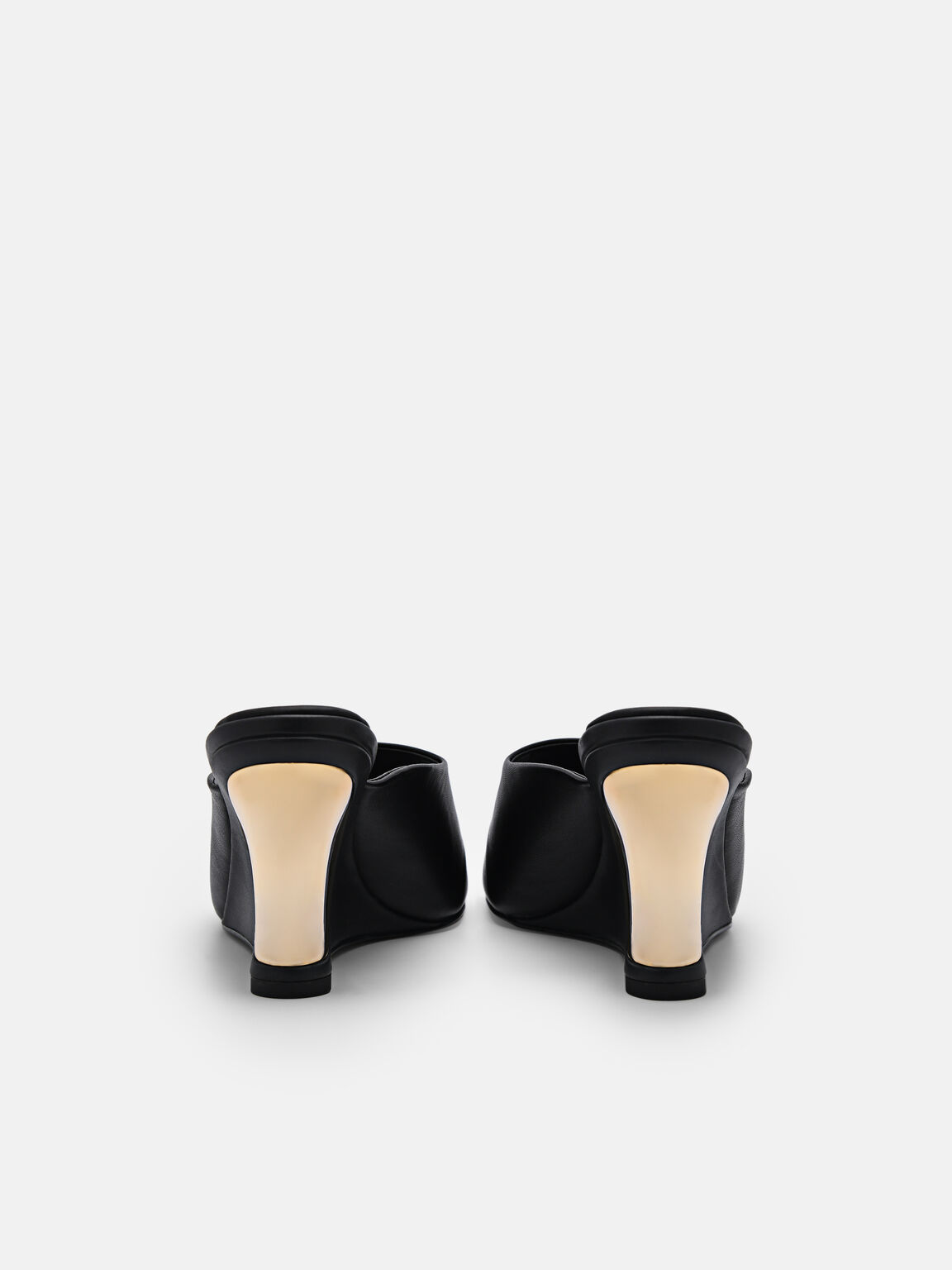 Sandal Wedge Kulit Oriana, 