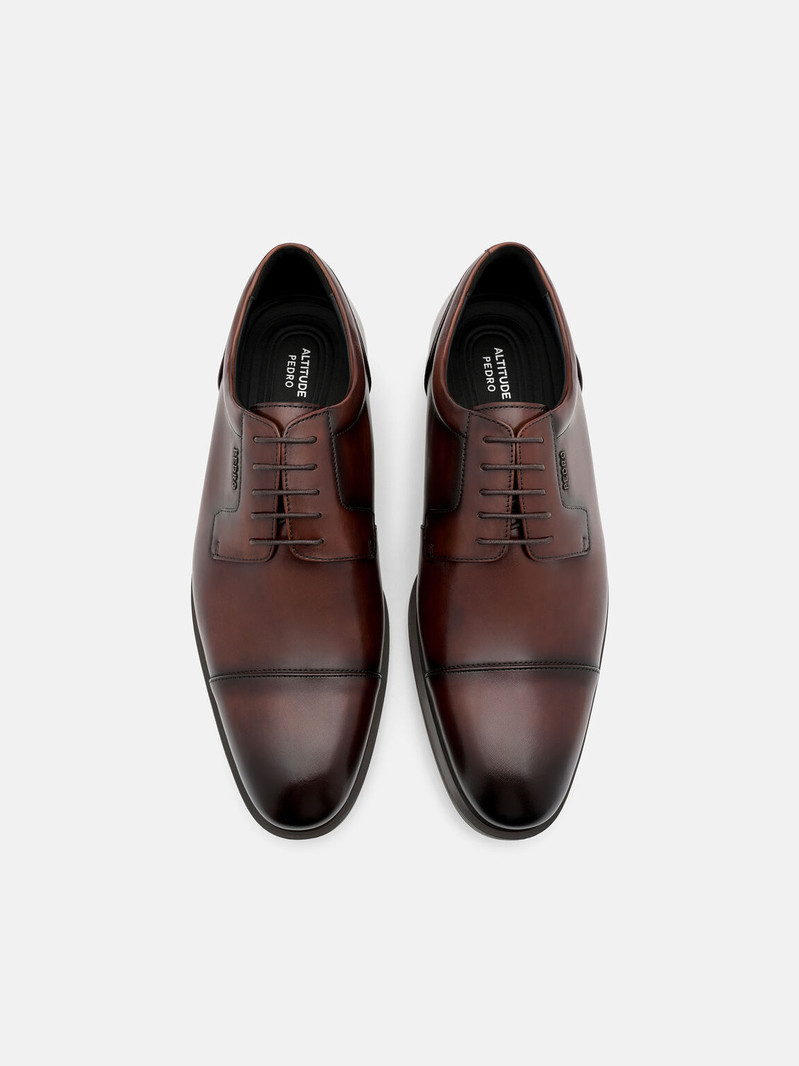 Sepatu Derby Kulit Ringan Altitude, 