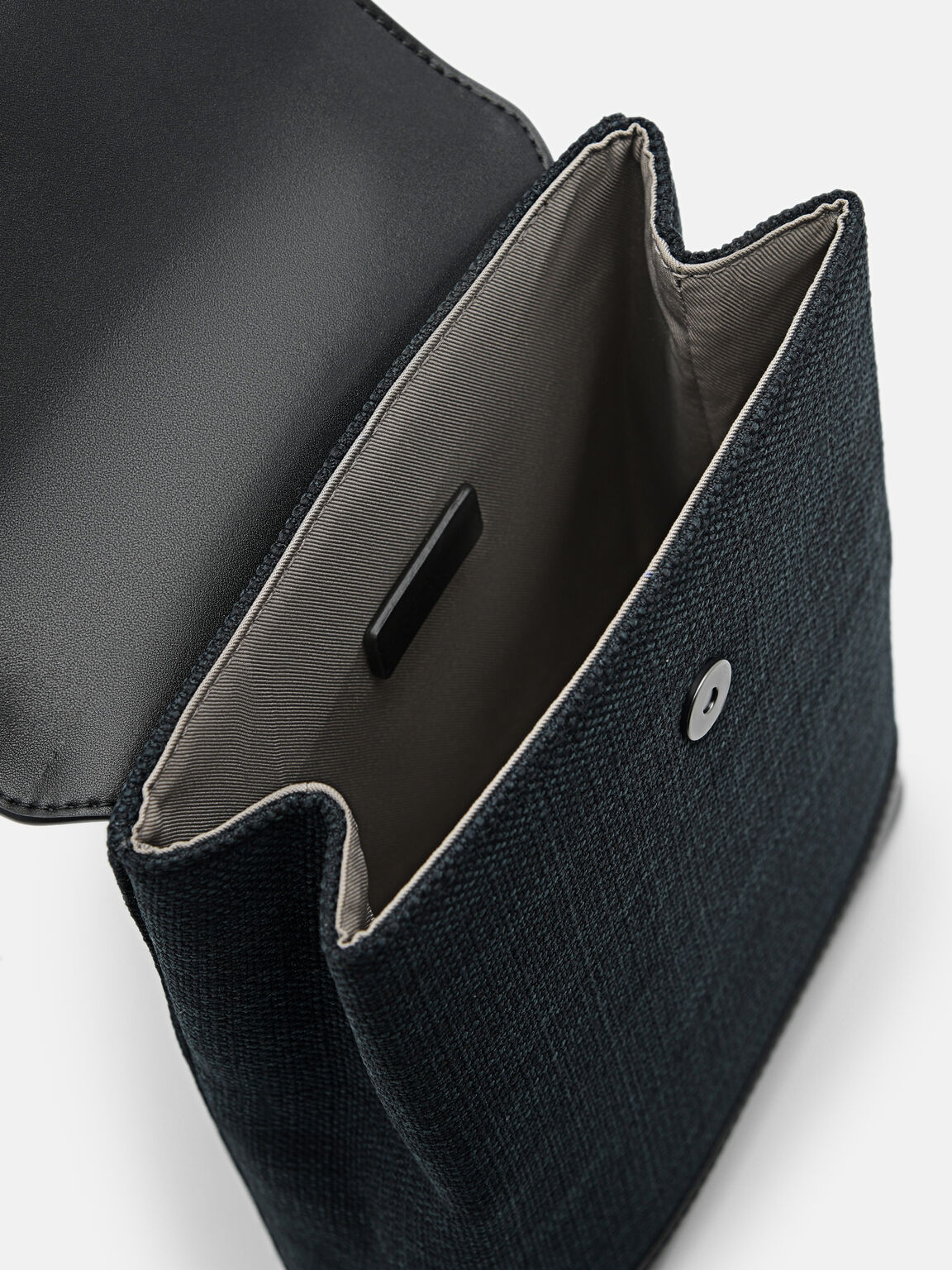 Mount Sling Bag, Black