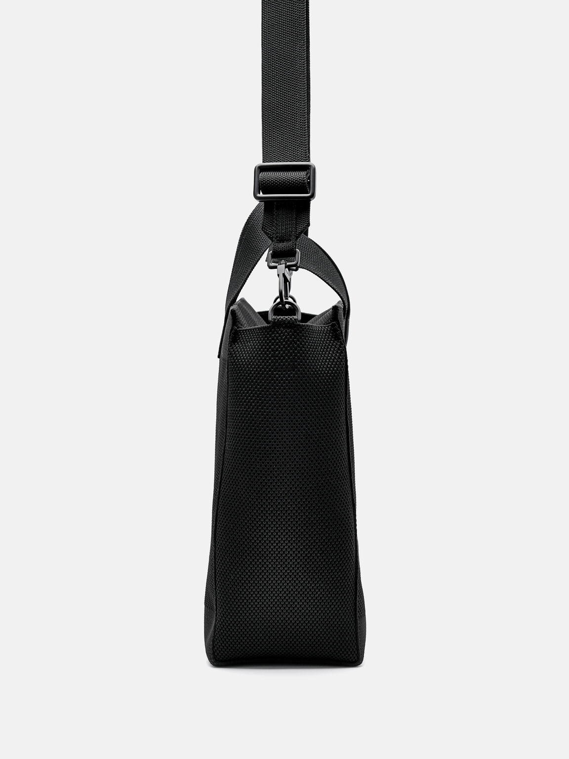 Tas Tote Rajut, 