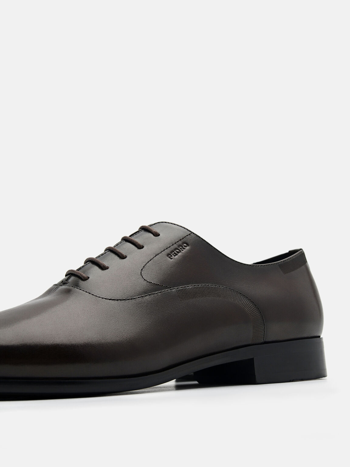 Burnished Leather Oxford Shoes, 