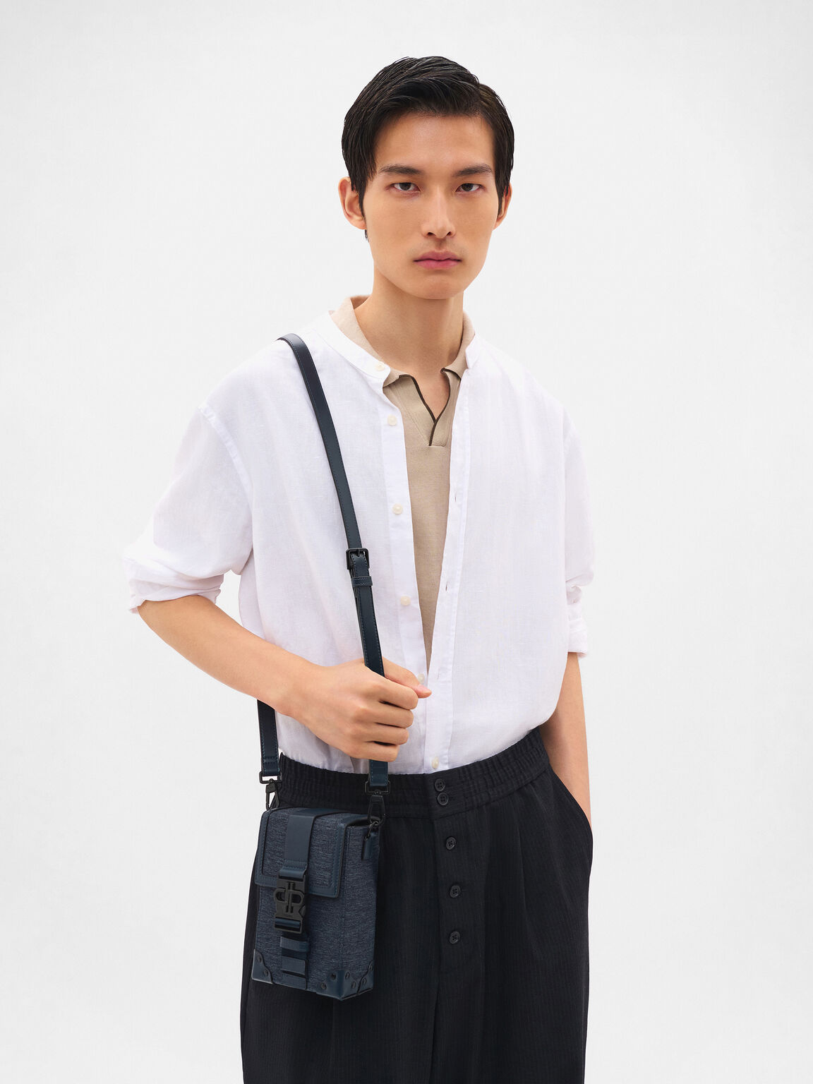 Tas Sling Kulit Tex, , hi-res