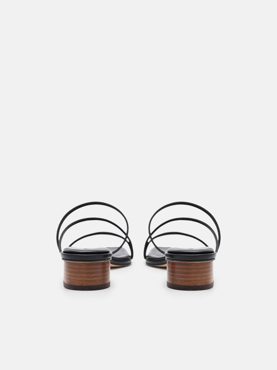 Erna Sandal Hak Kulit, 