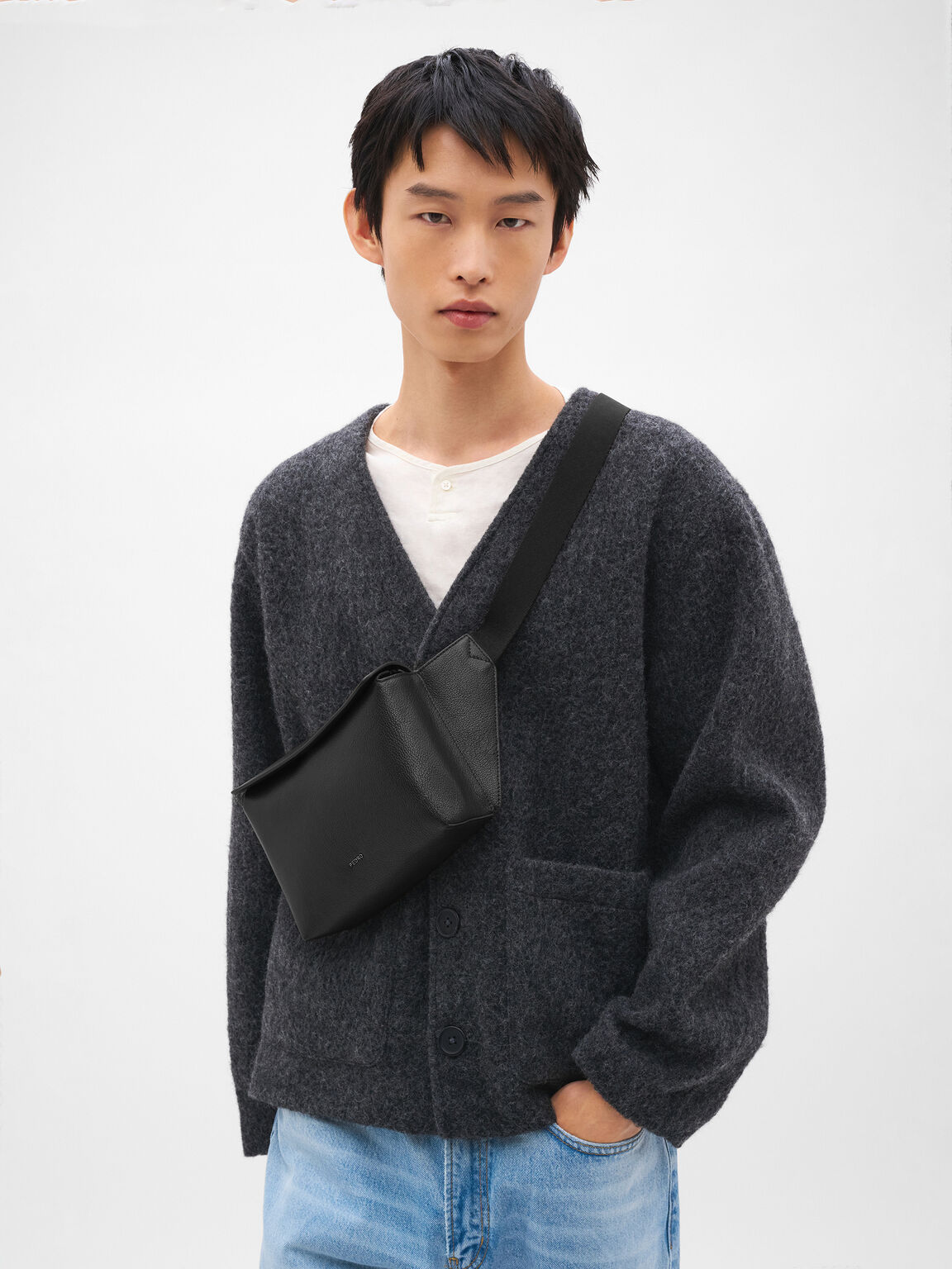 Tas Pinggang Kulit Maven, , hi-res