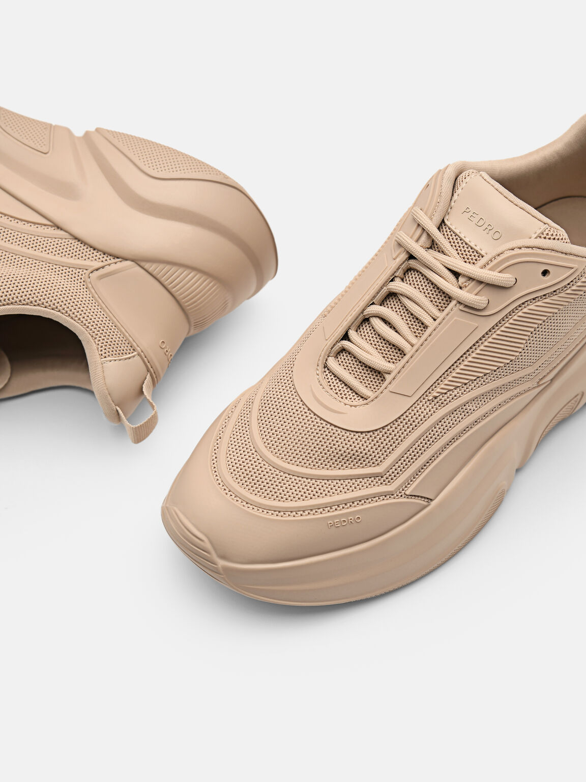Sneaker Altura Wanita, 