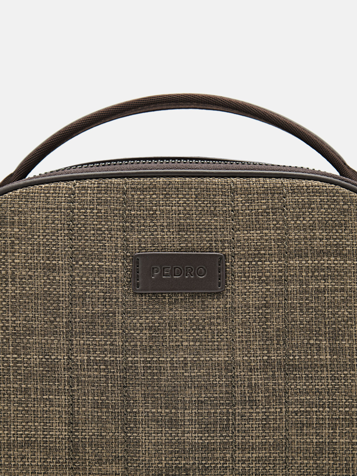 Tas Selempang Bertekstur, 