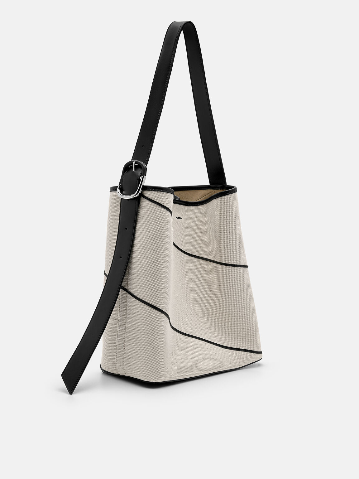 Bridget Oversized Bucket Bag, 