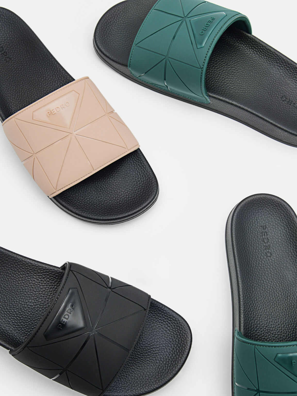 Sandal Geser dalam Pixel, 