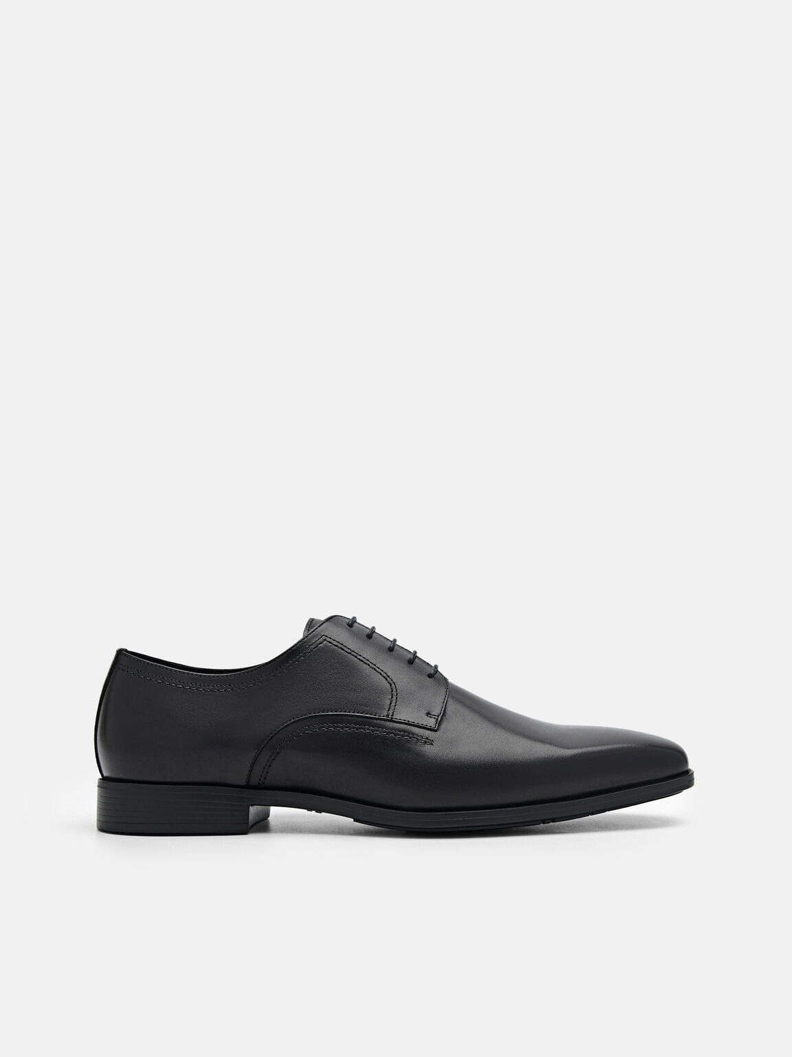 Altitude Lightweight Leather Derby Shoes, Black, hi-res