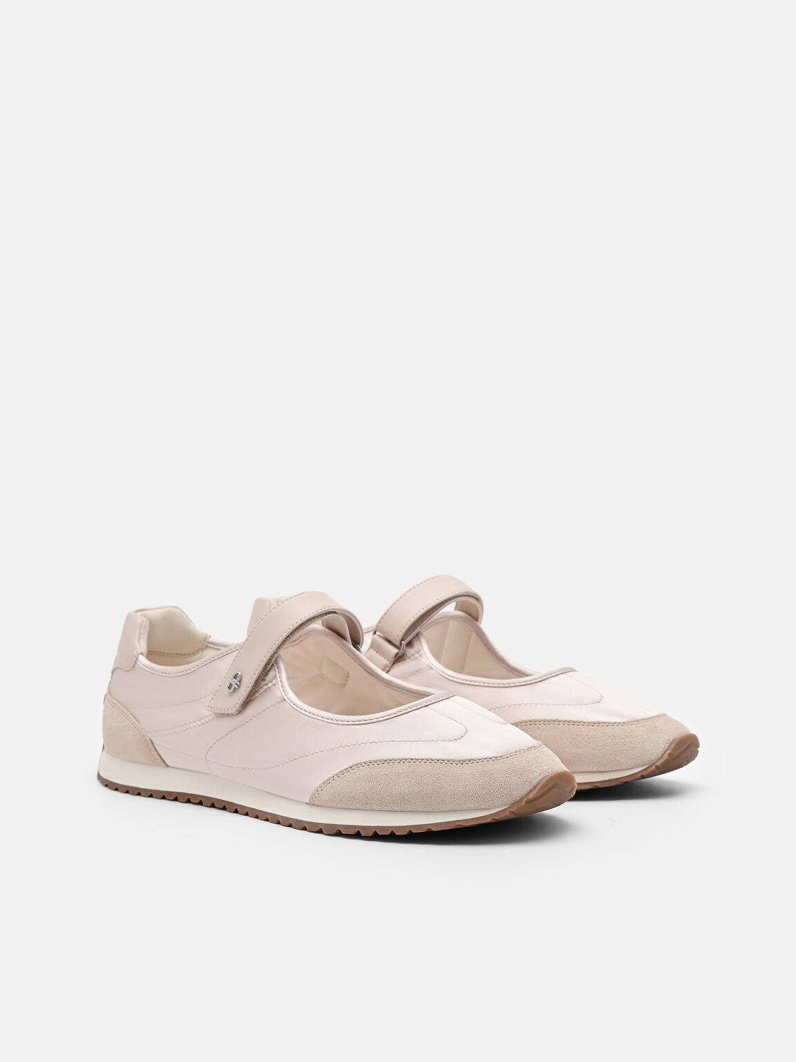 Sepatu Sneakers Satin Romy, , hi-res