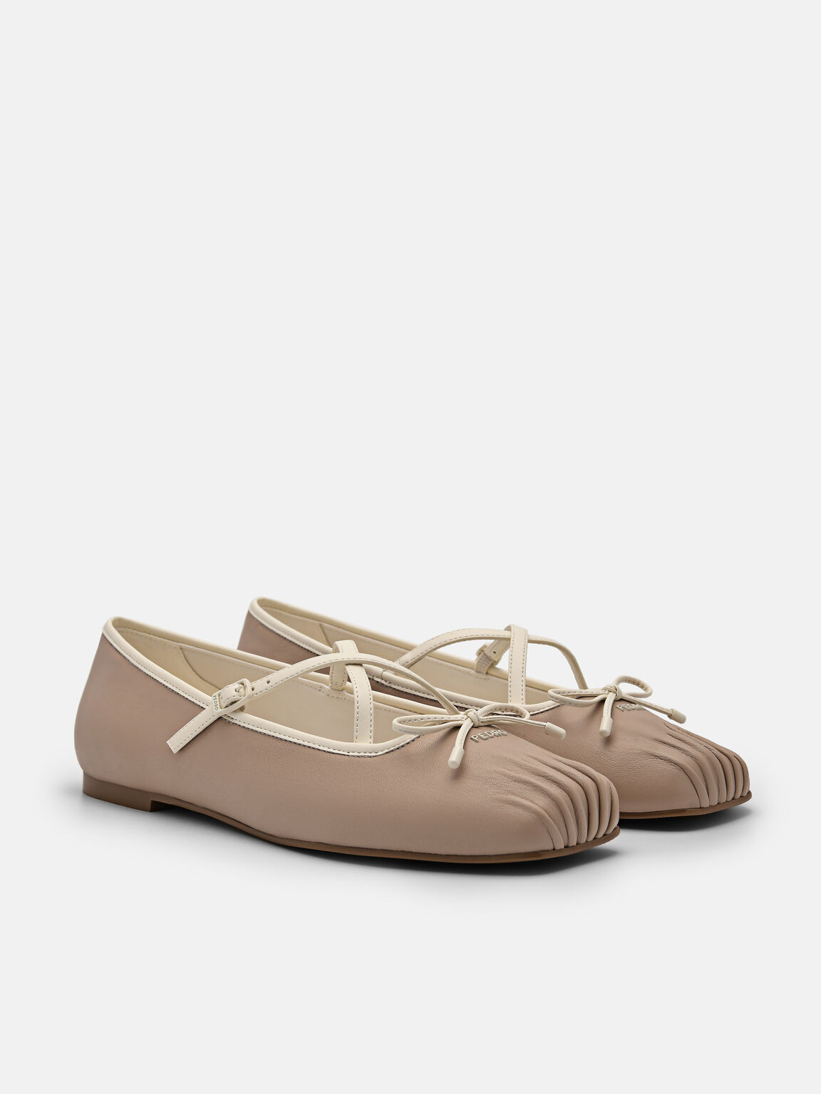 Sepatu Flat Balerina Kulit Nica, , hi-res