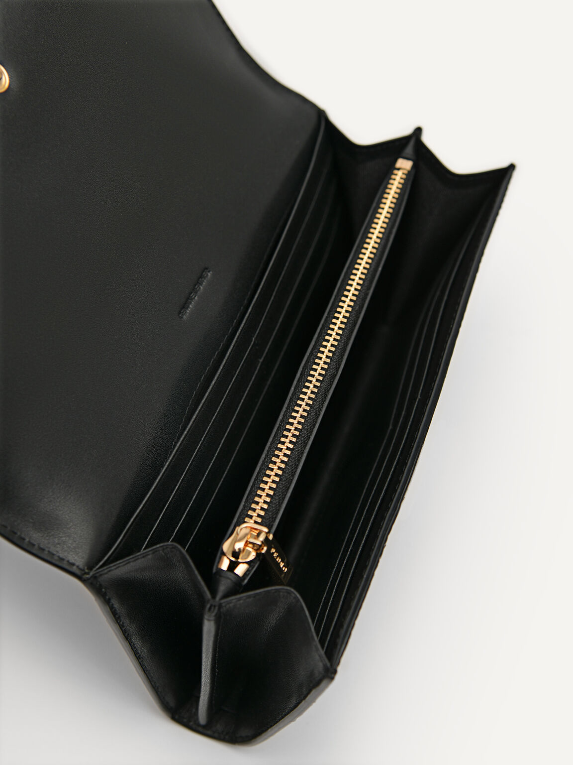 Dompet Dua Lipatan Kulit PEDRO Studio, 
