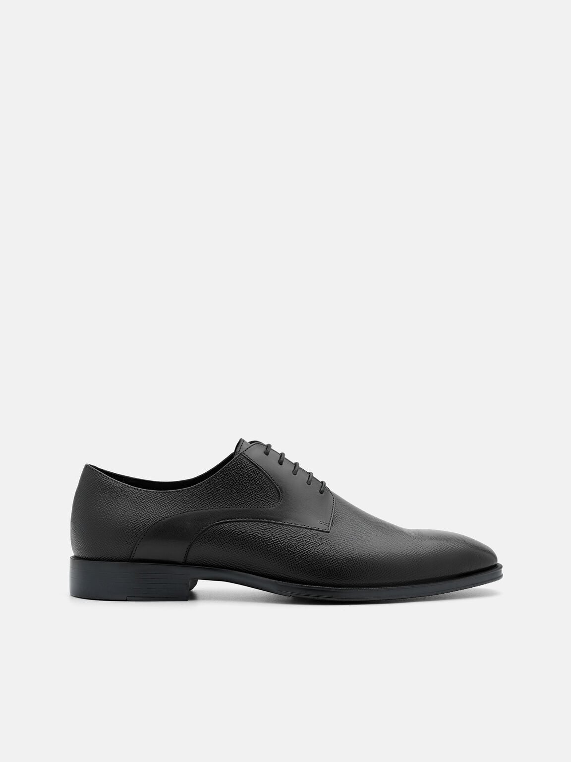 Sepatu Derby Kulit Saffiano, 
