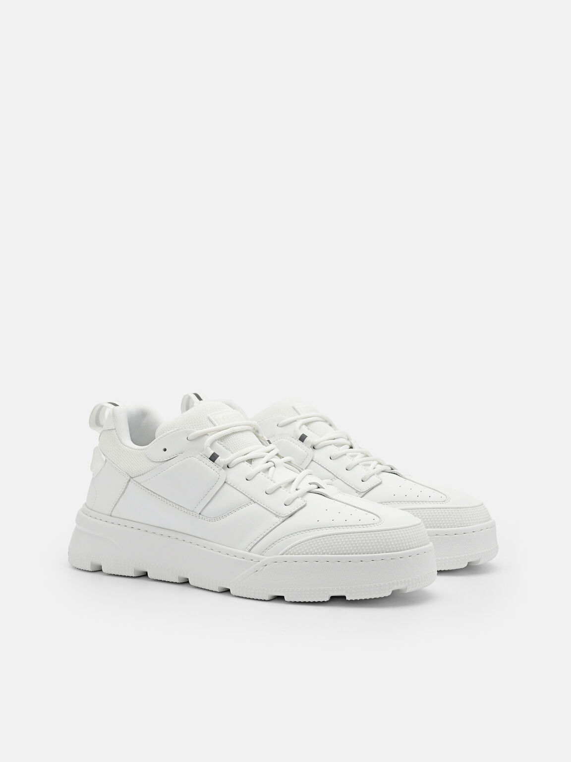 Sepatu Olahraga Arc Court, 