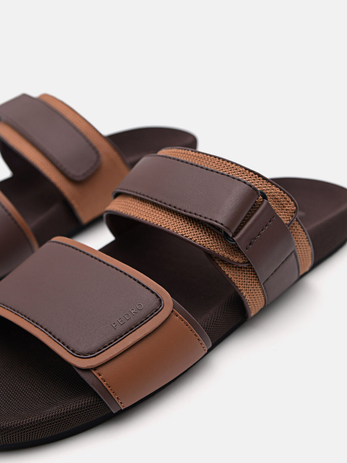 Sandal Geser Tali Ganda, 